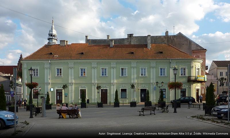 Kamienica przy Placu Czarnieckiego 10 w Piotrkowie Trybunalskim