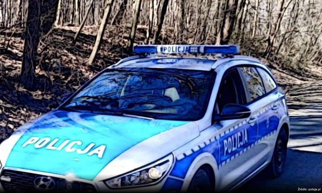 Policjanci z Piotrkowa promują bezpieczeństwo na drodze poprzez noszenie odblasków